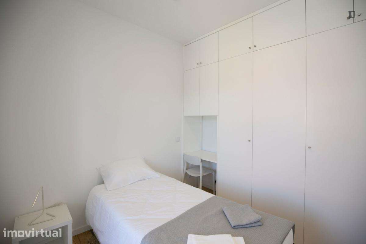 Quarto - localizado em Carcavelos Lisbon - Grande imagem: 2/32
