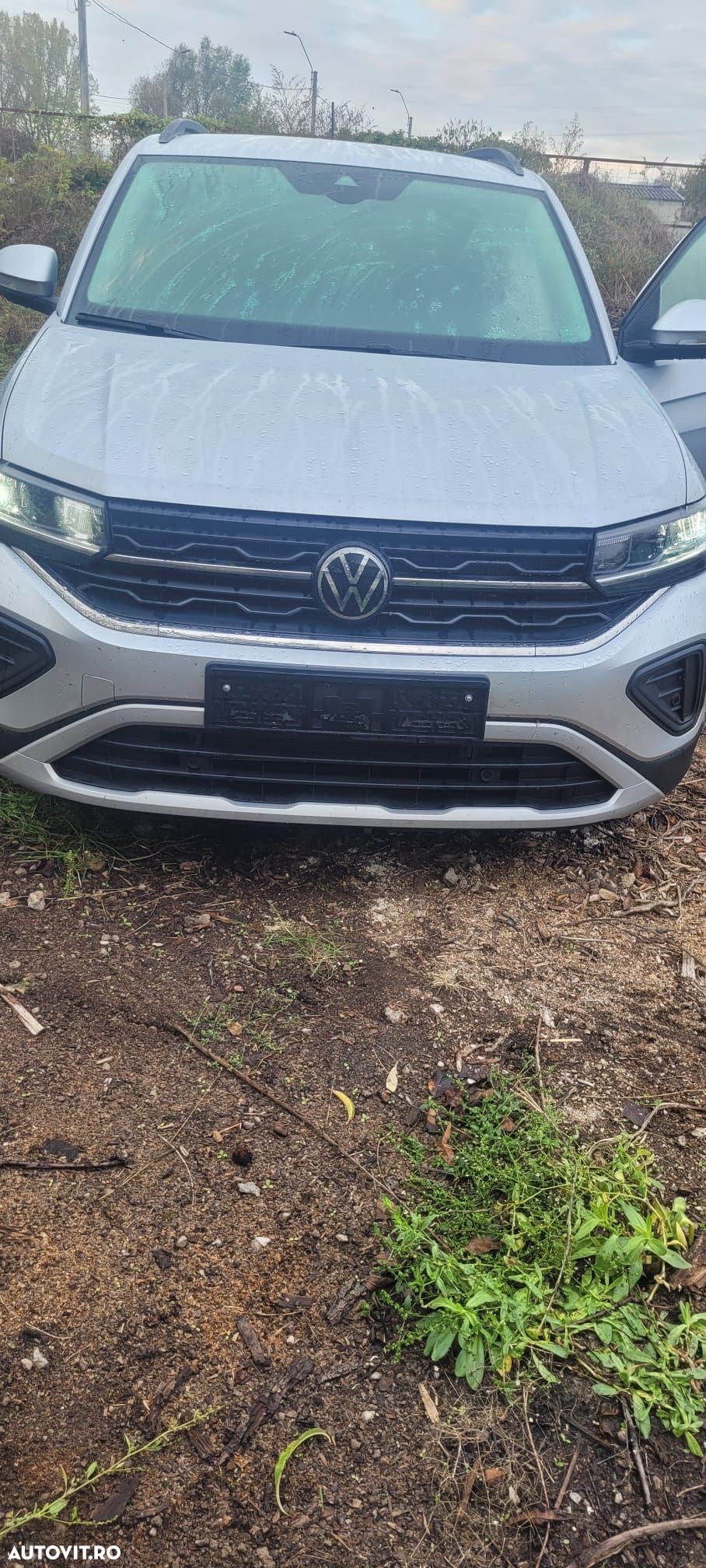 Dezmembrez Volkswagen t cross - 1