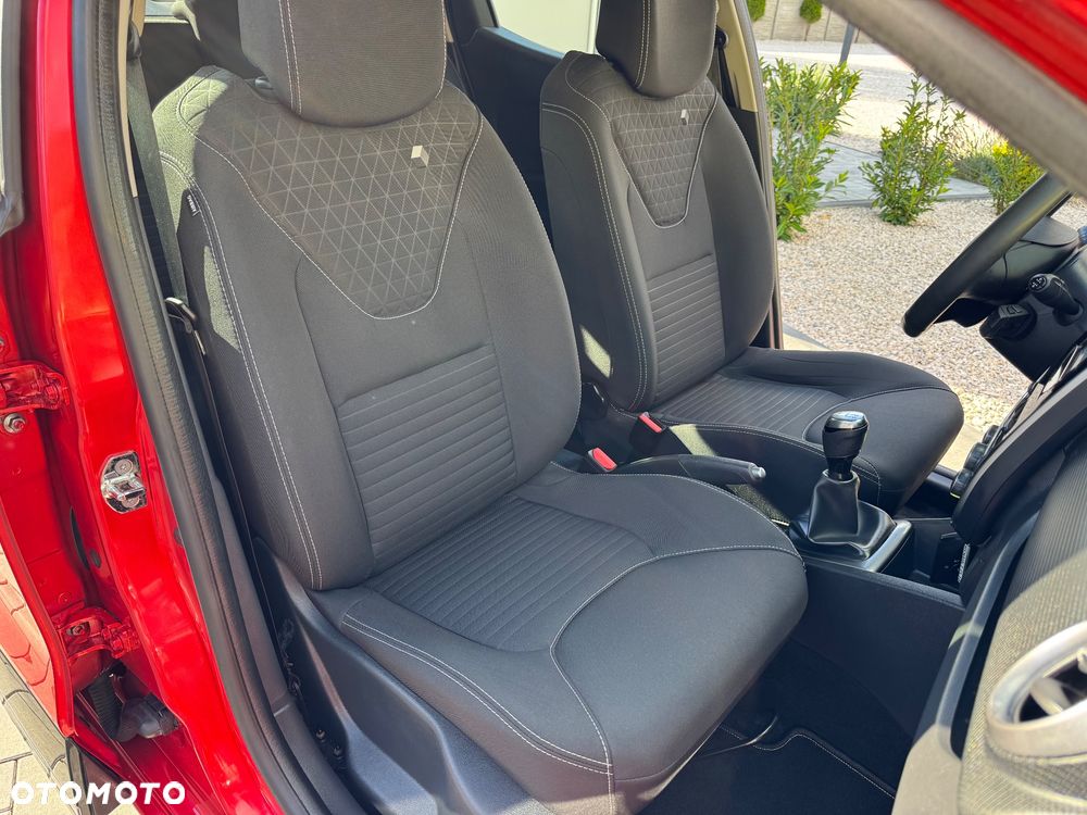 Renault Clio 1.2 16V 75 LIMITED 2018 - 30