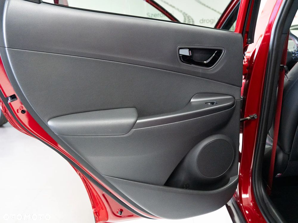 Hyundai Kona 1.6 T-GDI Premium 4WD DCT - 36