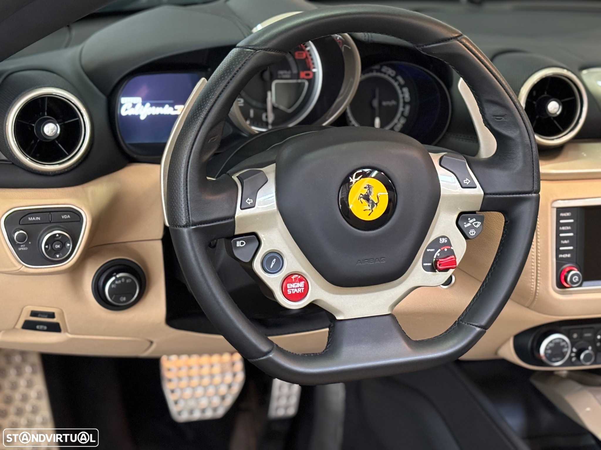 Ferrari California T - 42