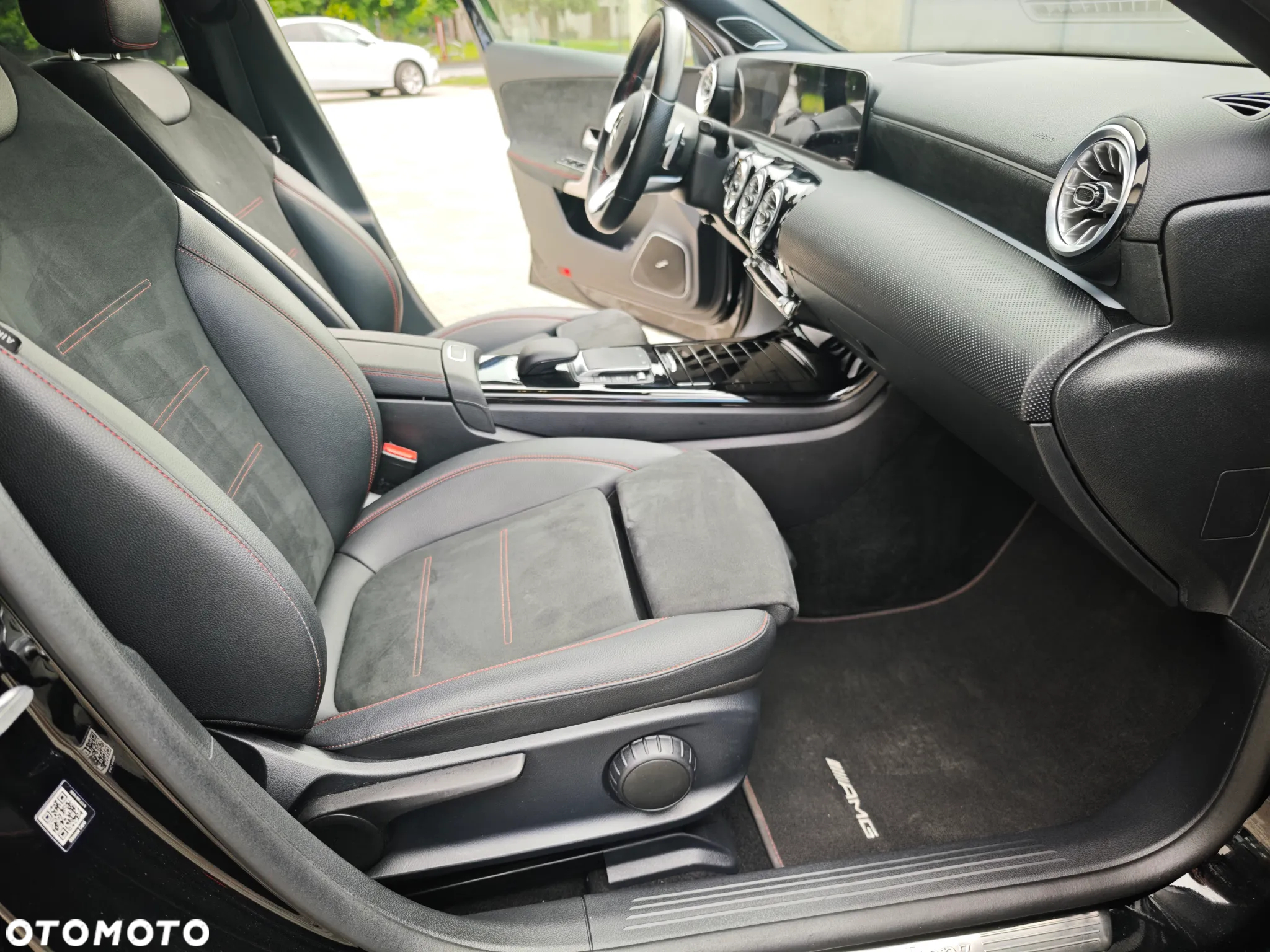 Mercedes-Benz Klasa A 250 7G-DCT AMG Line - 18
