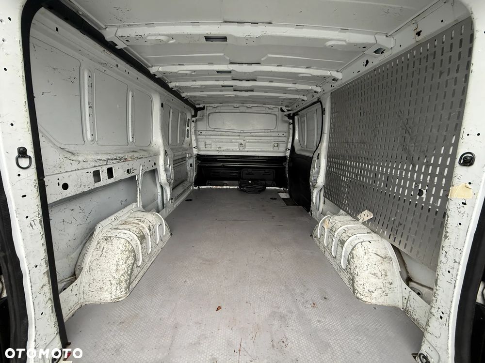 Renault Trafic L2H1 - 9