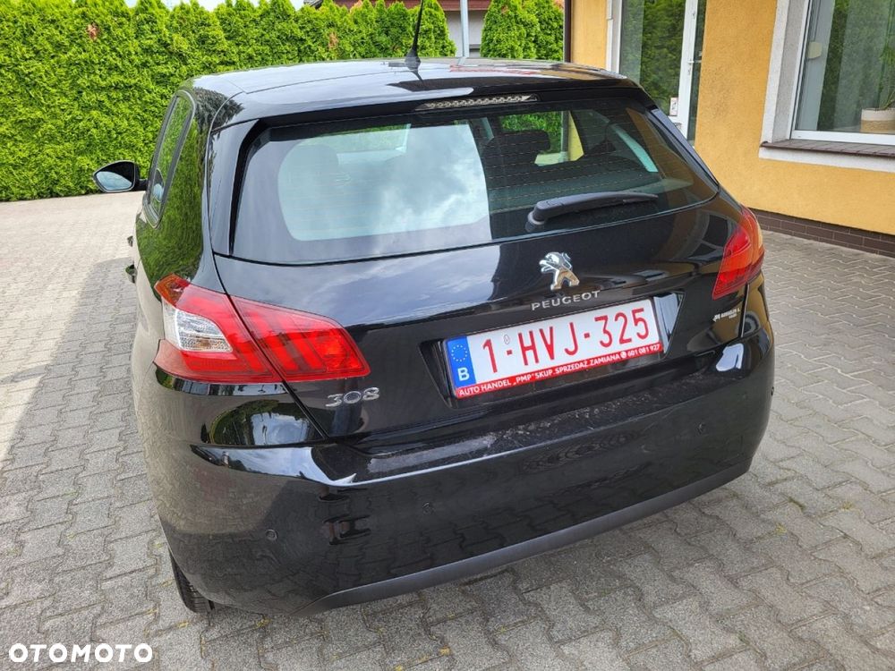 Peugeot 308 - 18