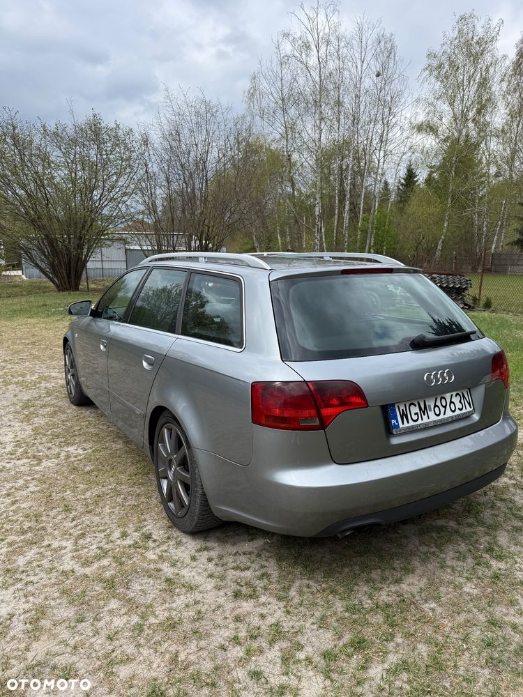 Audi A4 Avant 2.0 TDI - 4