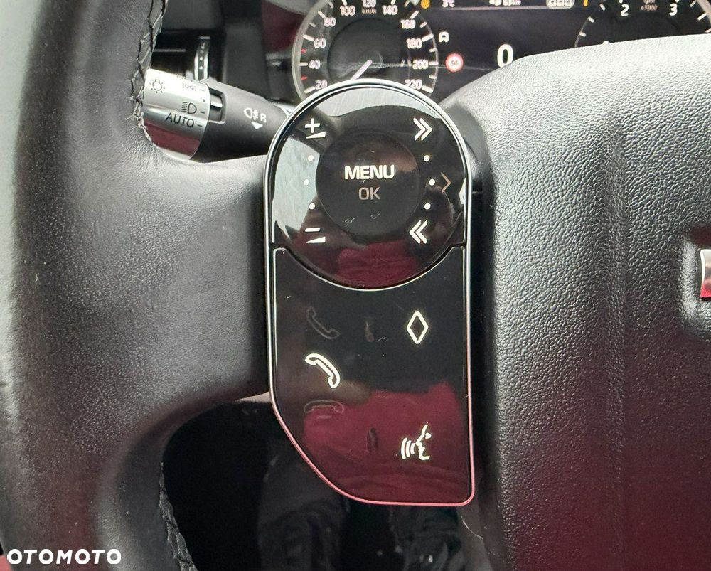 Land Rover Range Rover Evoque - 22