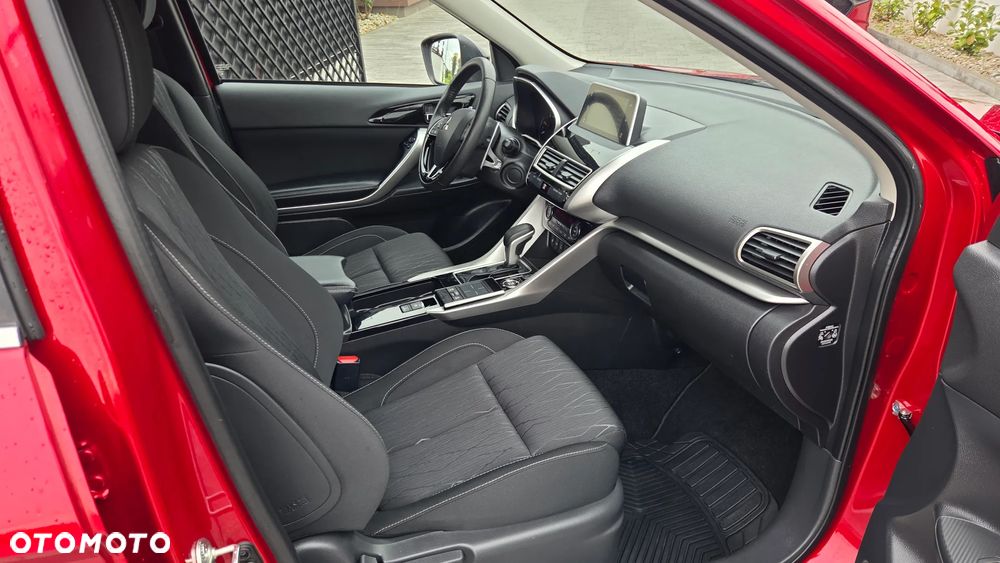 Mitsubishi Eclipse Cross 2.2 DI-D 4WD Active+ - 23