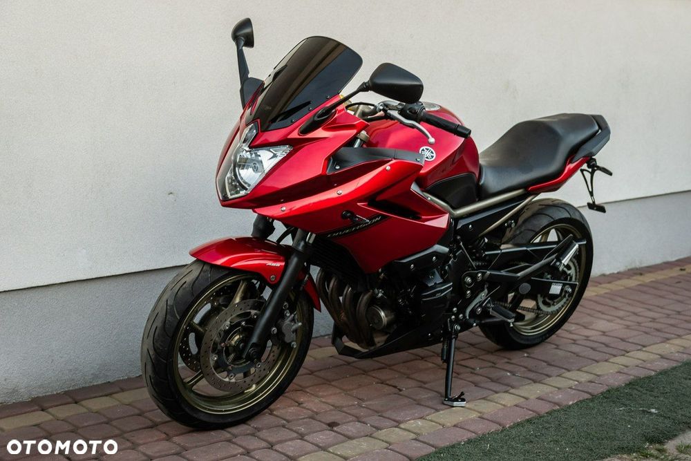 Yamaha XJ - 6