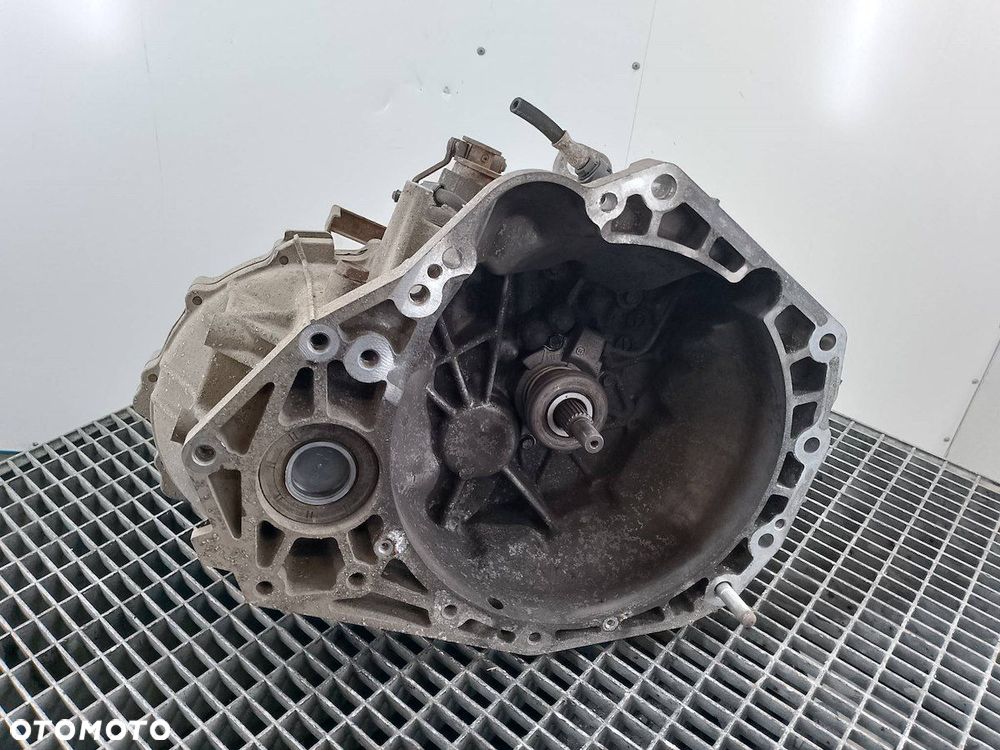 SKRZYNIA BIEGÓW MANUALNA SUZUKI SX 4 I 1.6 16V - 1