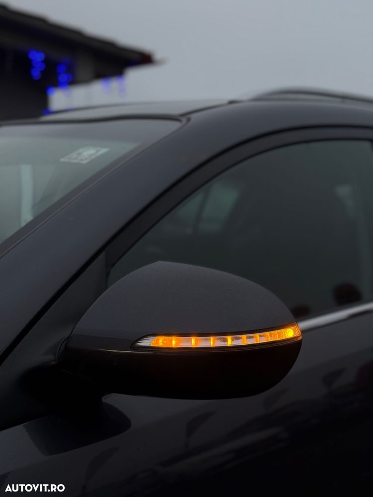 Kia Sportage 2,0 CRDI AWD Spirit - 12