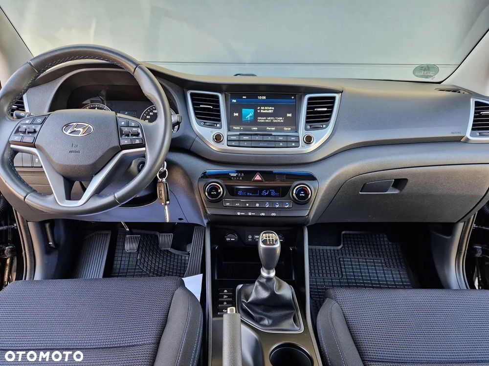 Hyundai Tucson blue 1.6 GDi 2WD Navi - 16