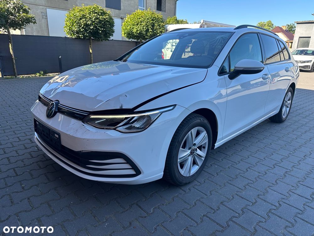 Volkswagen Golf - 11