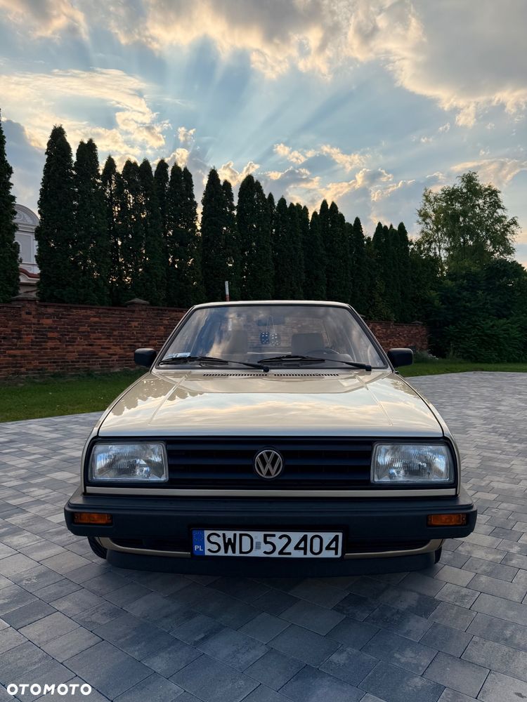 Volkswagen Jetta 1.3 CL - 2