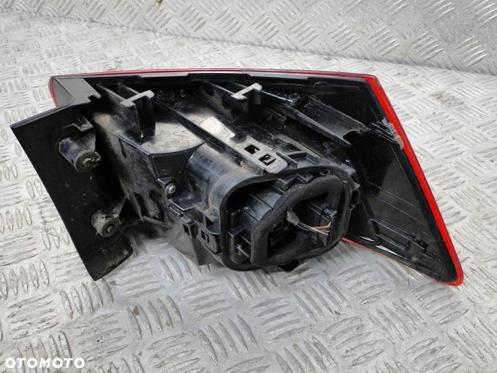 SEAT ATECA 16- PRAWA TYLNA LAMPA LED ORYGINAŁ 575945208D - 4