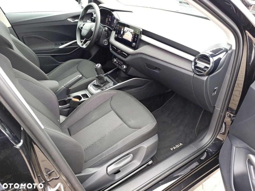 Skoda Fabia - 15