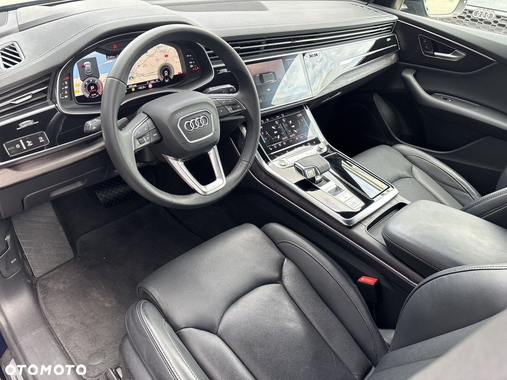 Audi Q8 - 15