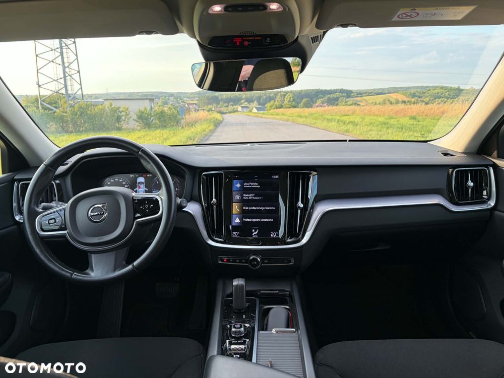 Volvo V60 Cross Country D4 AWD - 23
