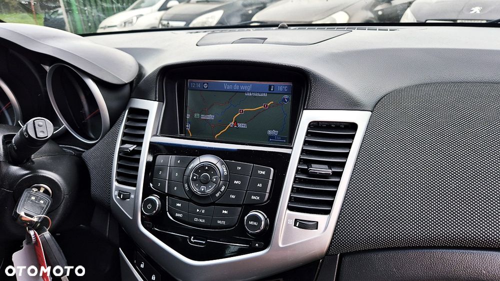 Chevrolet Cruze 1.6 - 37