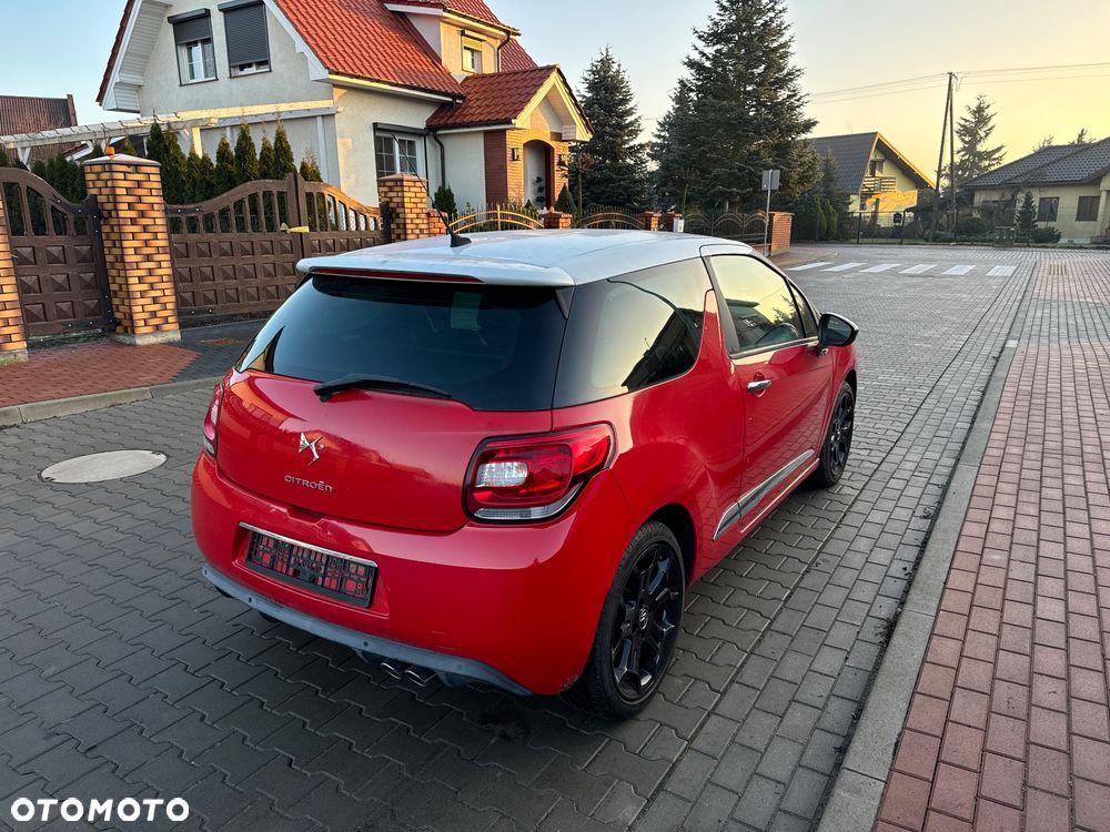 Citroën DS3 HDi 110 FAP SportChic - 3