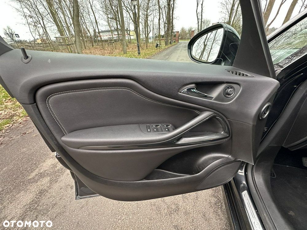 Opel Zafira - 19