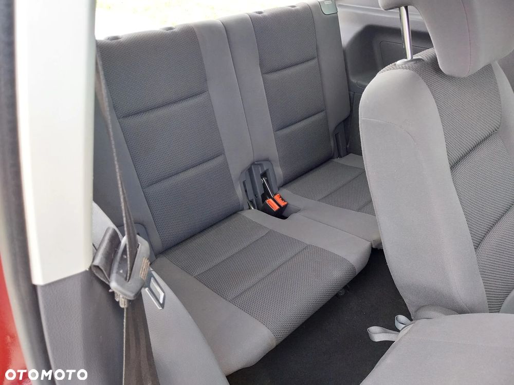 Volkswagen Touran 1.6 TDI SCR (BlueMotion Technology) Comfortline - 12