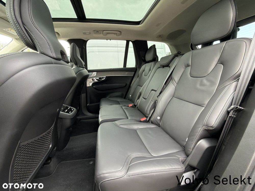 Volvo XC 90 - 19