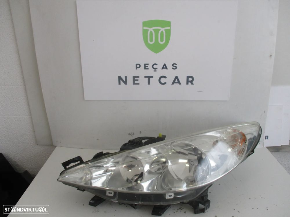 farol optica esquerdo Peugeot 207 2008 - 1