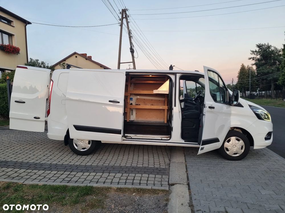 Ford Custom L2H1 - 18