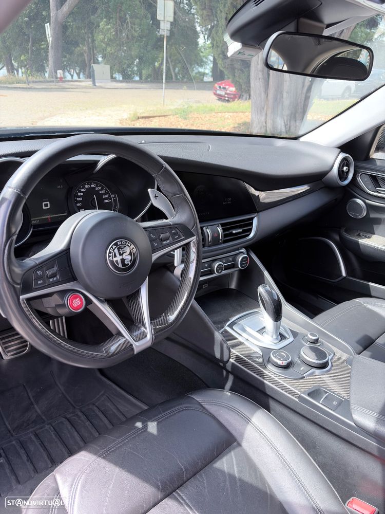 Alfa Romeo Giulia 2.2 D Super AT8 - 14