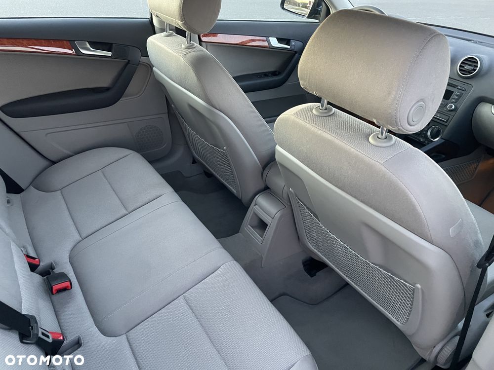 Audi A3 Sportback - 12