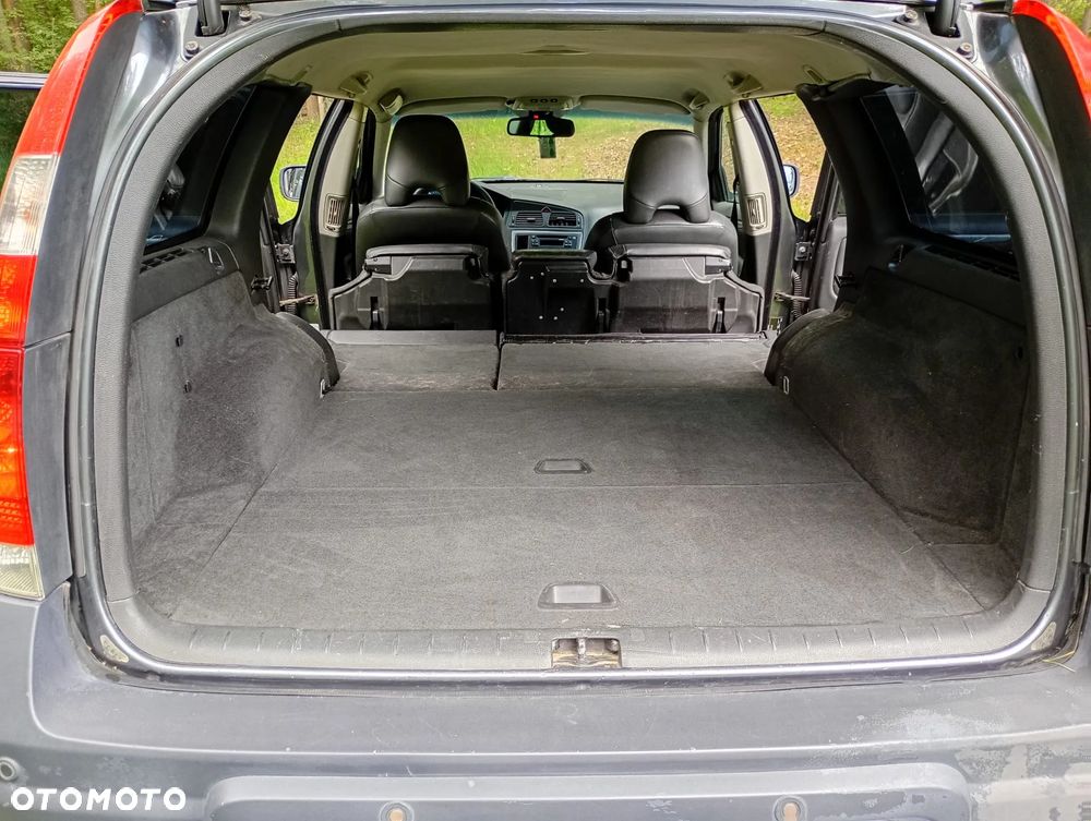 Volvo XC 70 - 8
