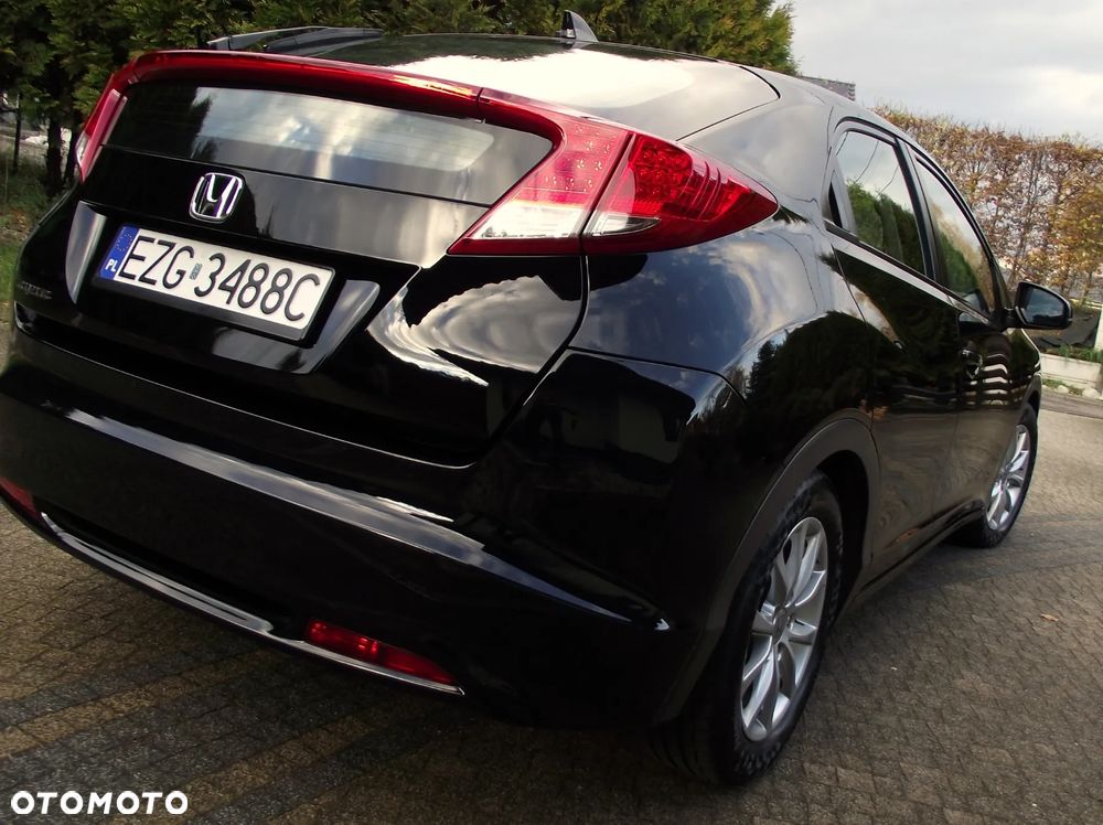Honda Civic 1.8 Executive - 12