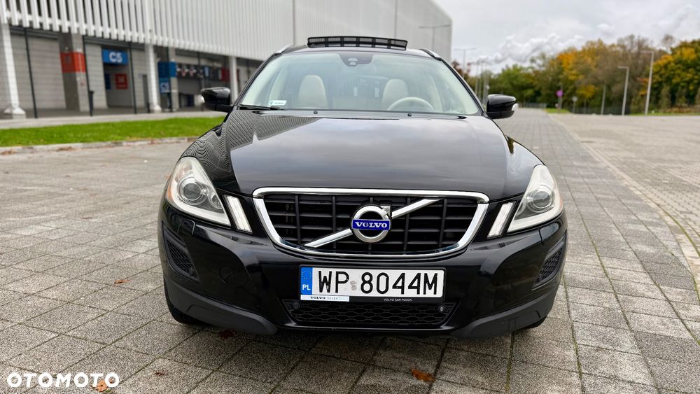 Volvo XC 60 D3 Momentum - 4