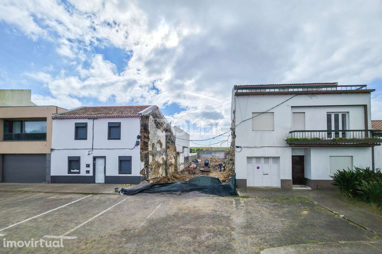 Apartamento T2+1 Duplex - Av. Alberto I Príncipe do Mónaco - Fração... - Grande imagem: 2/16