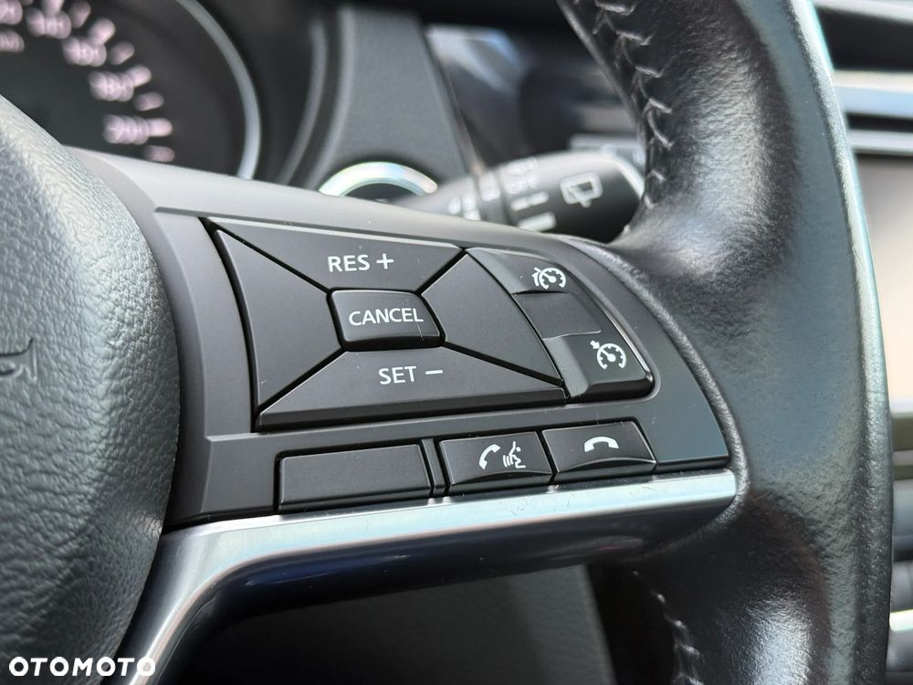 Nissan Qashqai - 37