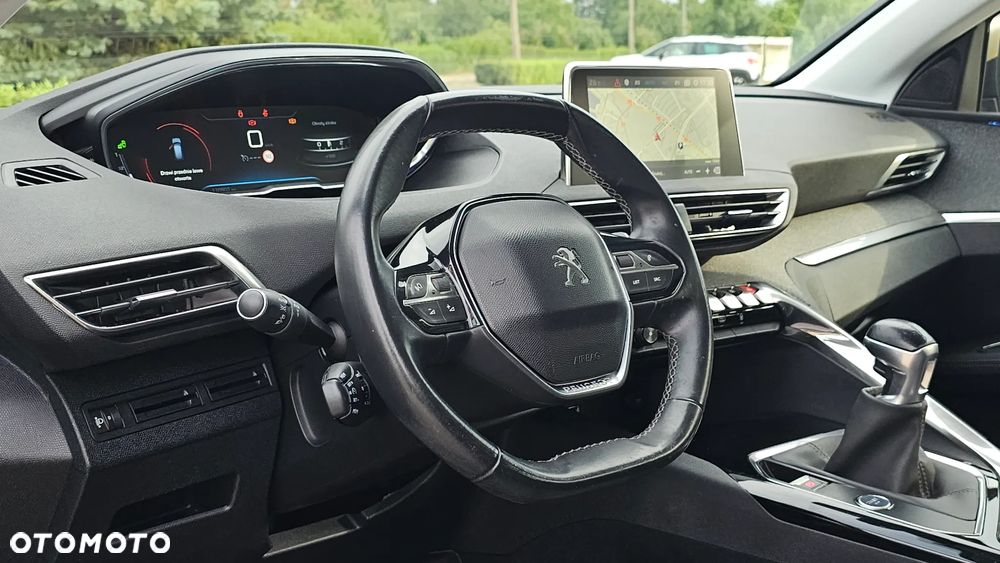 Peugeot 3008 1.2 PureTech Allure - 22