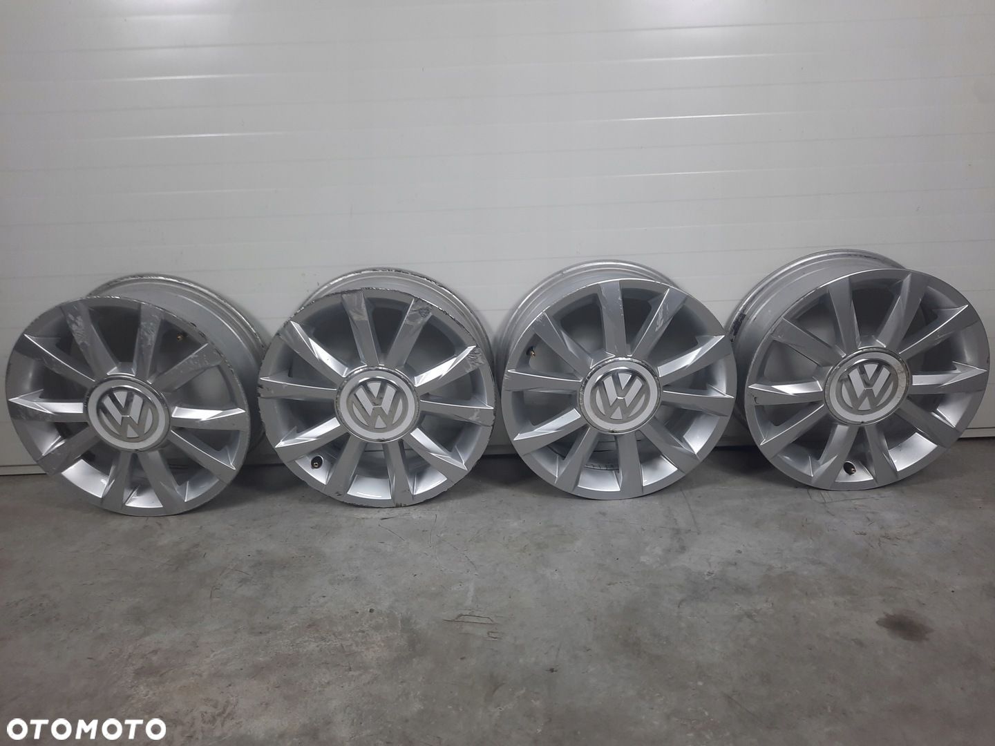FELGI KOMPLET 15 5,5J ET41 4x100 UP MII CITIGO - 1