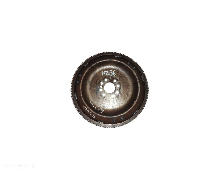 KZ36 KOŁO ZAMACHOWE MERCEDES S350 A2720300512 - 1