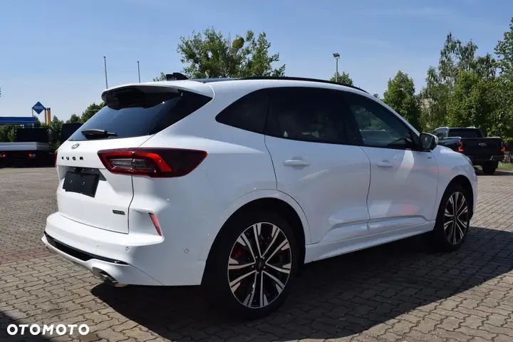 Ford Kuga - 2