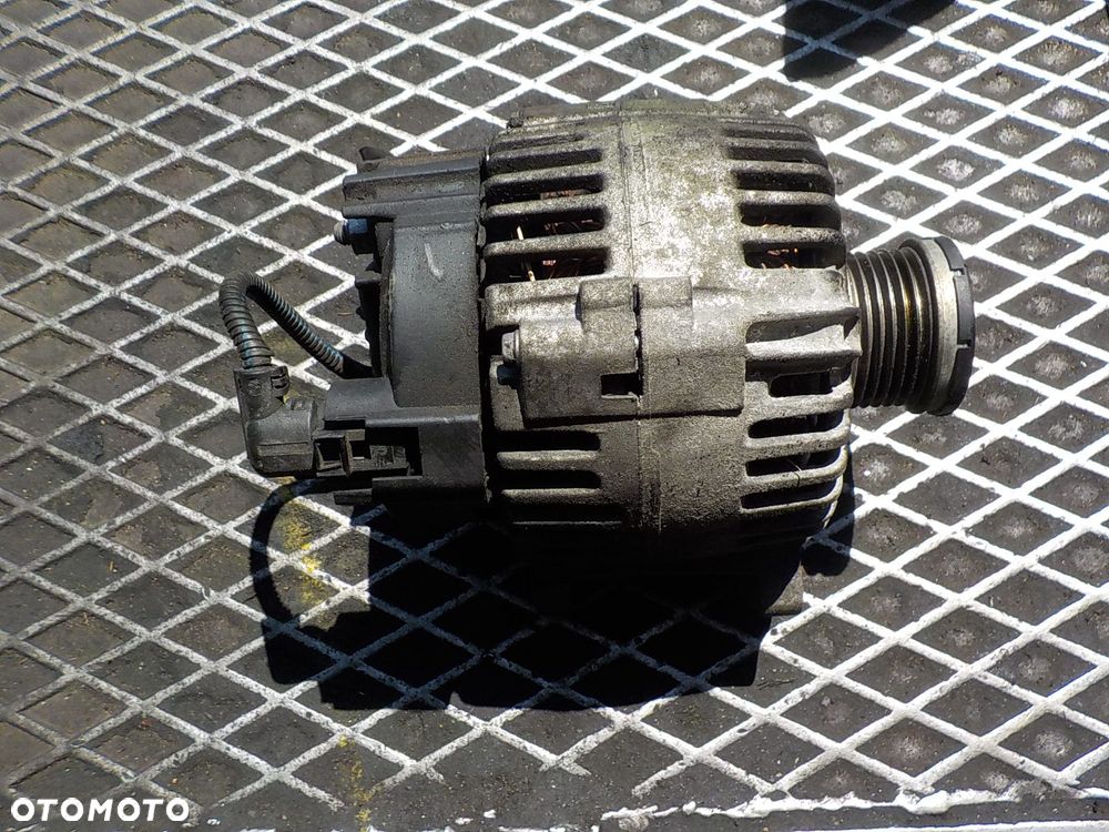 SKODA ROOMSTER ALTERNATOR 03F903023E - 1