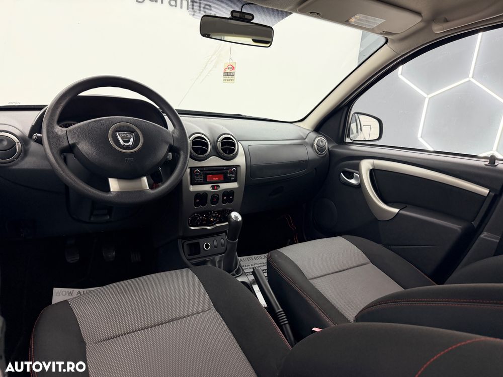 Dacia Duster 1.6 16V 4x2 Prestige - 17