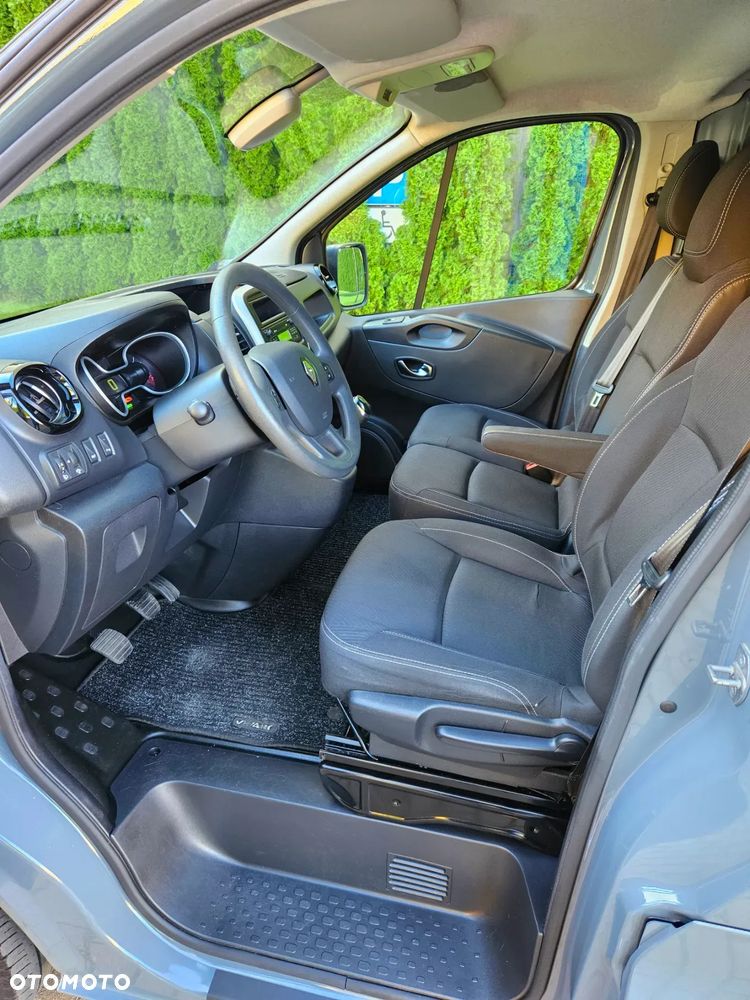Renault Trafic - 13