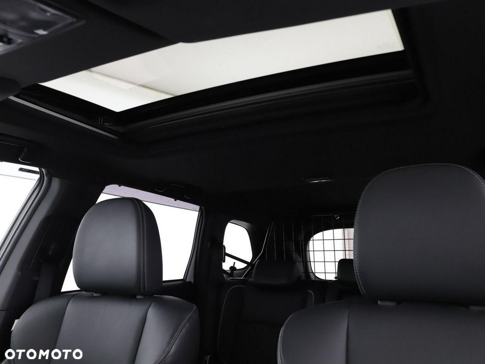 Mitsubishi Outlander 2.4 4WD Top - 40