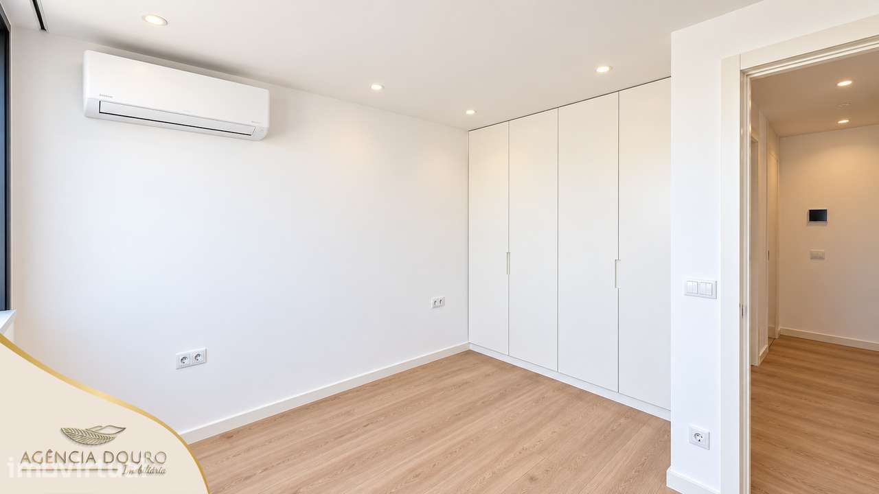 Apartamento T2 duplex em Leça da Palmeira - Grande imagem: 5/18