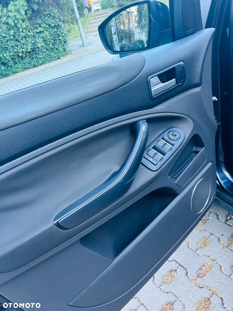 Ford Kuga 2.0 TDCi Trend - 11