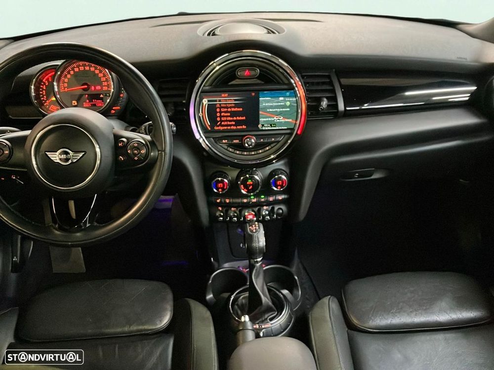 MINI 3 Portas - 13