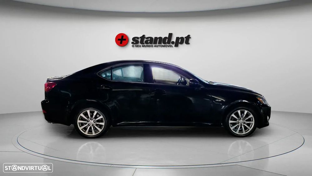 Lexus IS 220 d Executive Line - 8