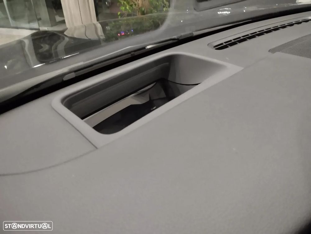 Mercedes-Benz A 45 AMG S 4Matic+ - 13