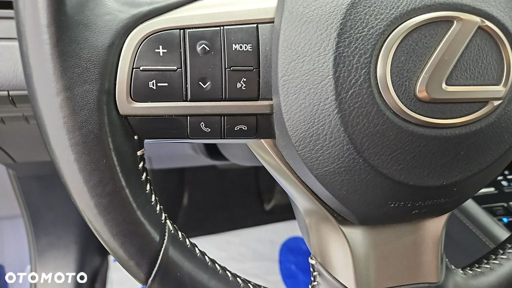Lexus RX 450h Business Edition - 15