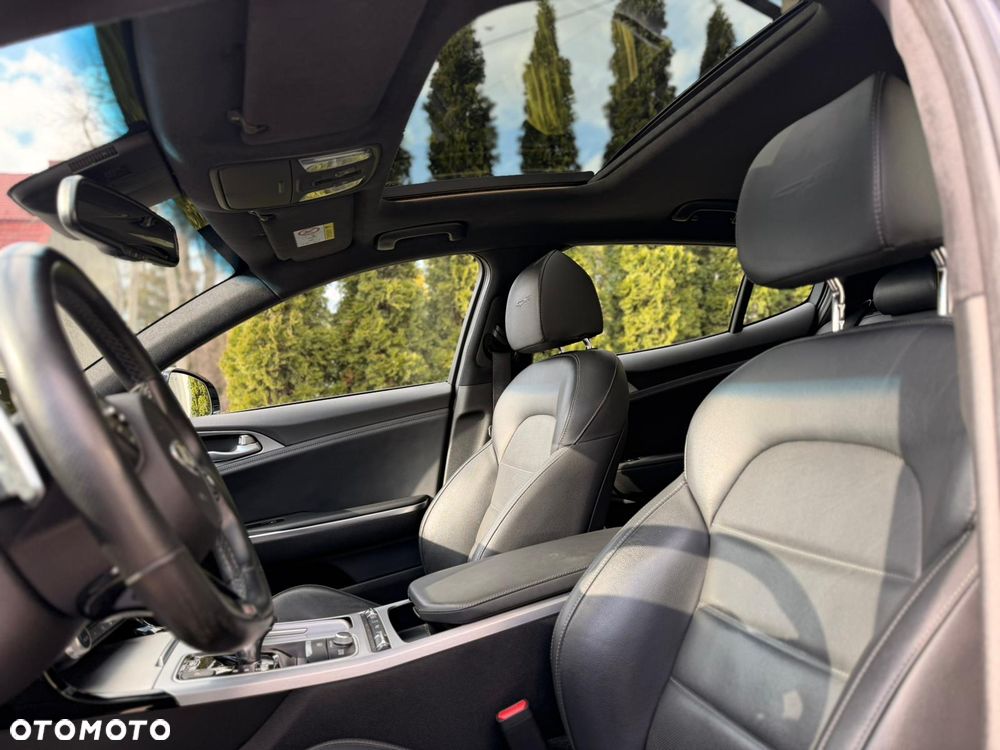 Kia Stinger 2.0 T-GDI GT Line - 21